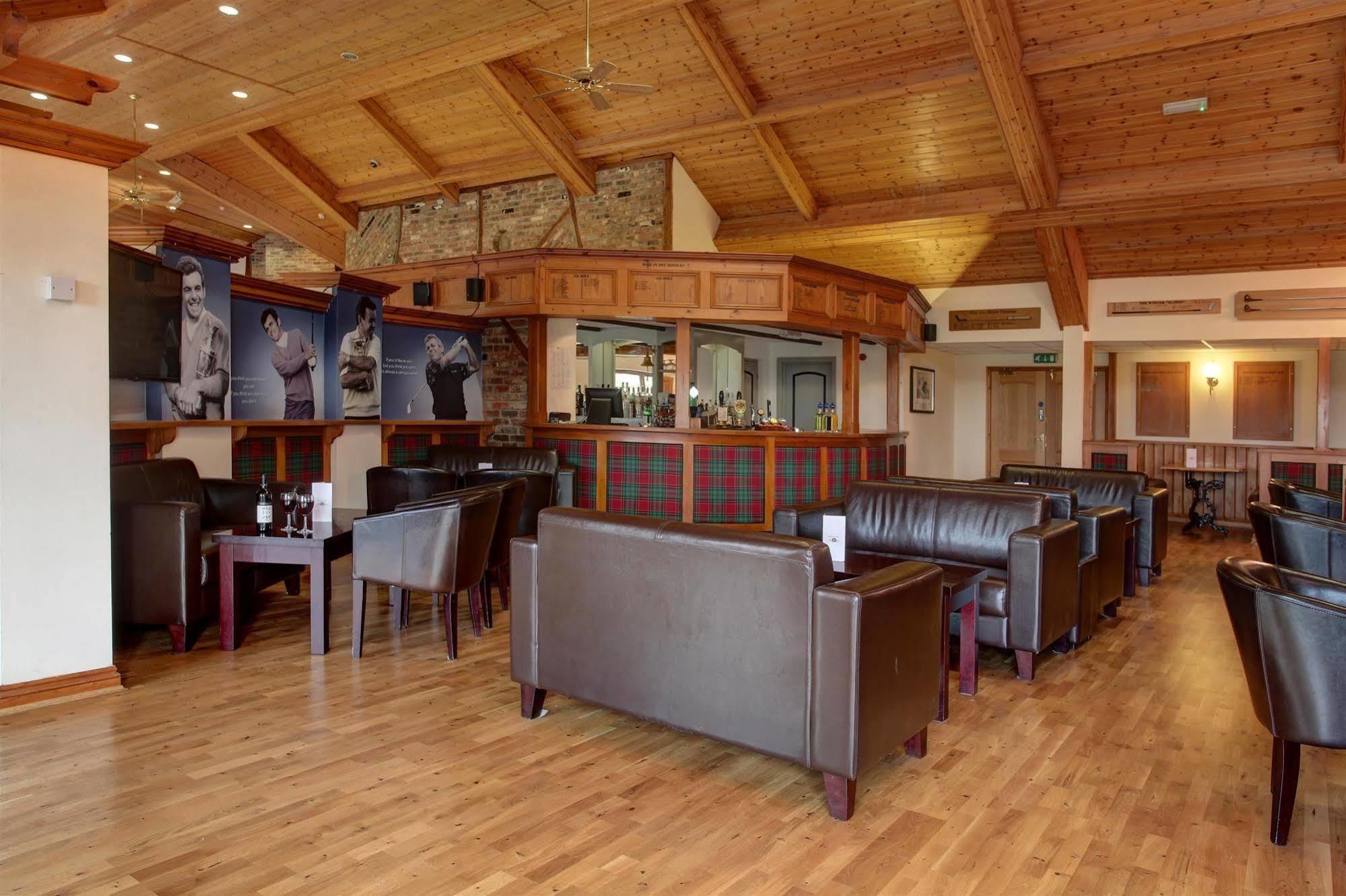 Magnolia Park Hotel, Golf & Country Club Boarstall Εξωτερικό φωτογραφία